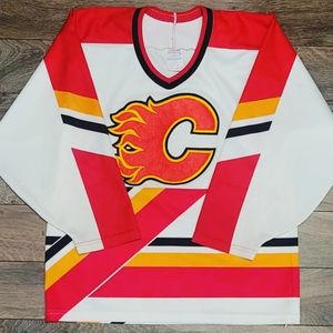 1995-99 Adult Small CCM Calgary Flames White NHL Hockey Jersey